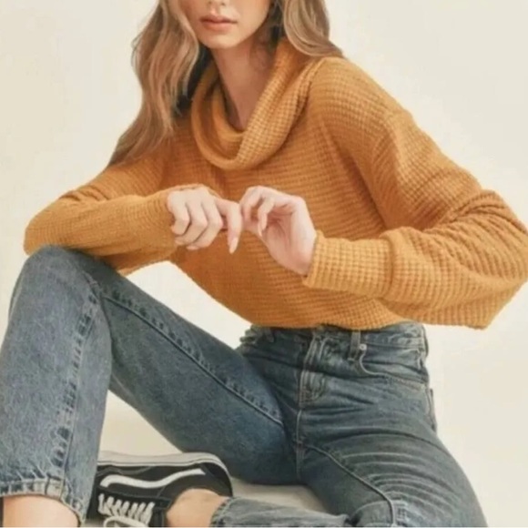 Free People Juicy Long Sleeve Cowl Neck Surplice Back Top Canyon Moon Size S NWT - Picture 3 of 10